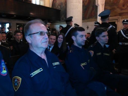 0078 Dvd Dubrava Proslava